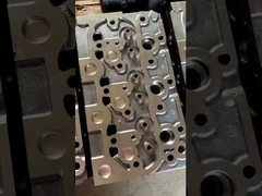 Đúc đầu xi lanh Kubota bằng sắt Assy / Phụ tùng xe tải D1402