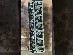 ISUZU 6BD1 Đầu xi lanh động cơ ASSY / ISUZU NPR 6BD1 5.7 Diesel 8V 4CYL