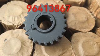 Thay thế bánh răng trục khuỷu Chevrolet Optra 96413867